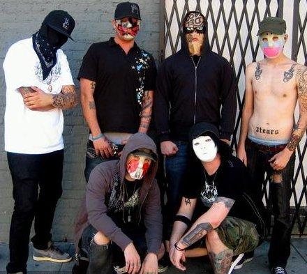 скачать hollywood undead