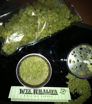 Wiz Khalifa lyrics - Rolling Papers album - music lyrics